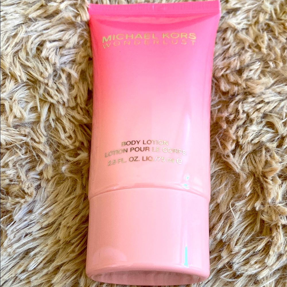 🆕 Michael Kors Wonderlust Pink Body Lotion 75ml